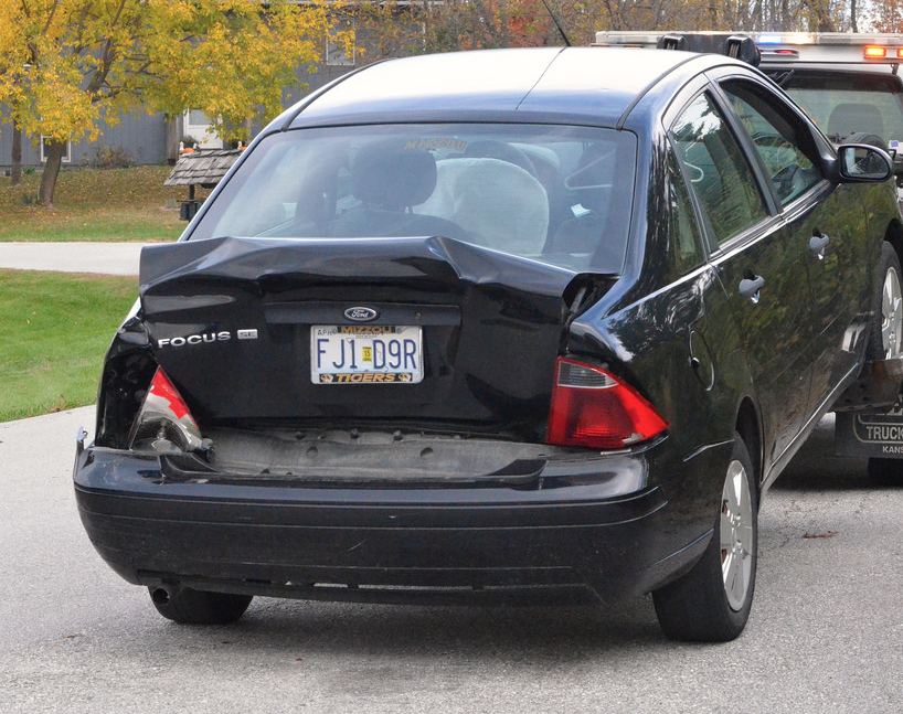 car accident tow truck